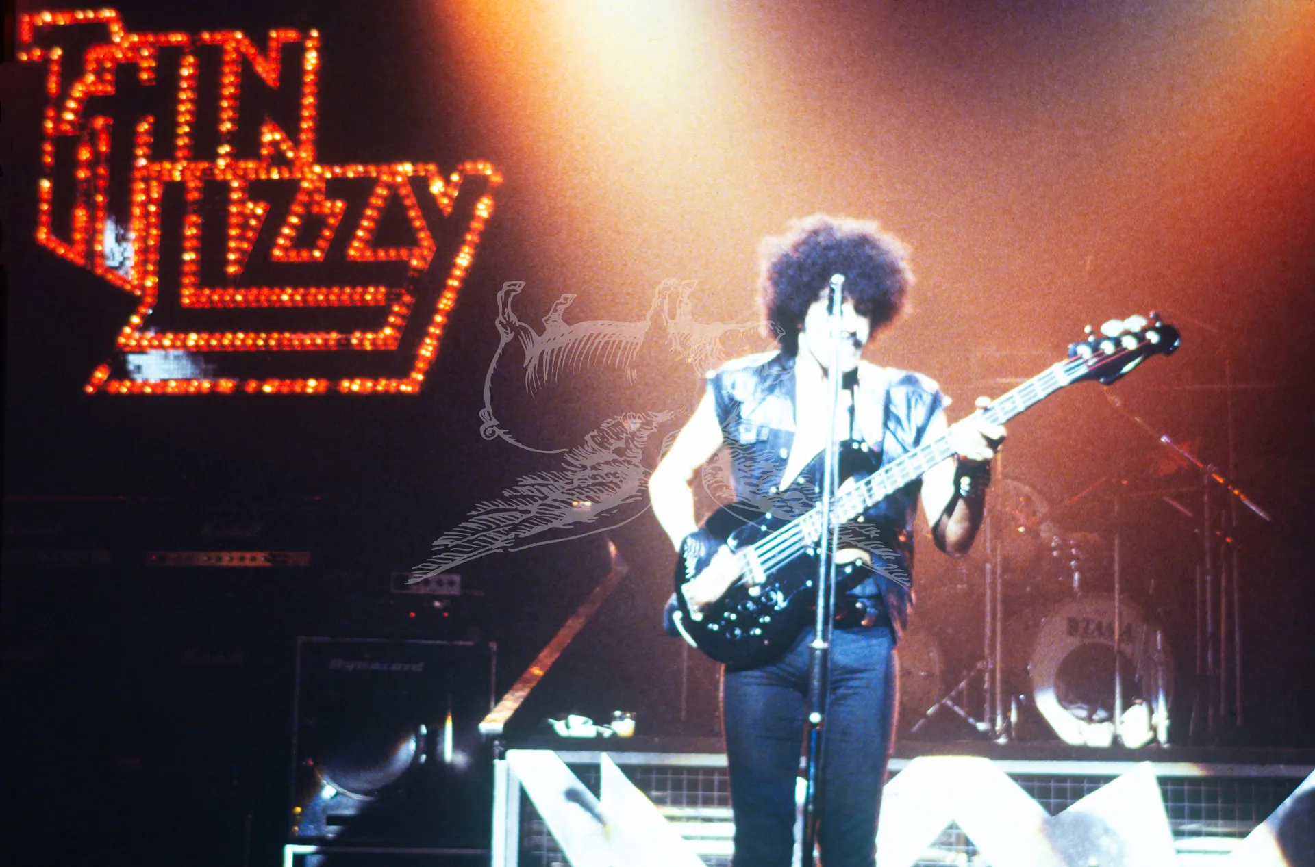 Thin Lizzy 1 Thin Lizzy live at the Hammersmith Odeon 1983 (1 of 12 images) – Phil Lynott